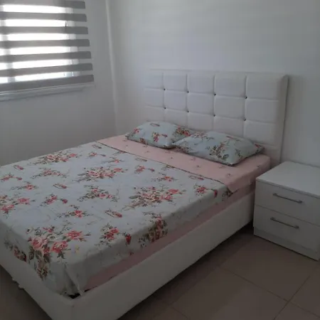 Appartamento Fivefingers Gonyeli